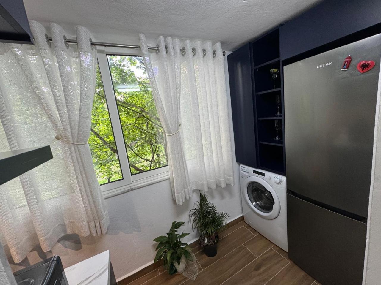 Ami Blloku Apartament Тирана Экстерьер фото
